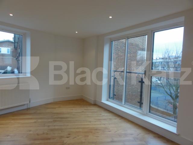			NEW INSTRUCTION, 2 Bedroom, 1 bath, 1 reception Apartment			 Gloucester Court, Rowcross Street, Bermondsey